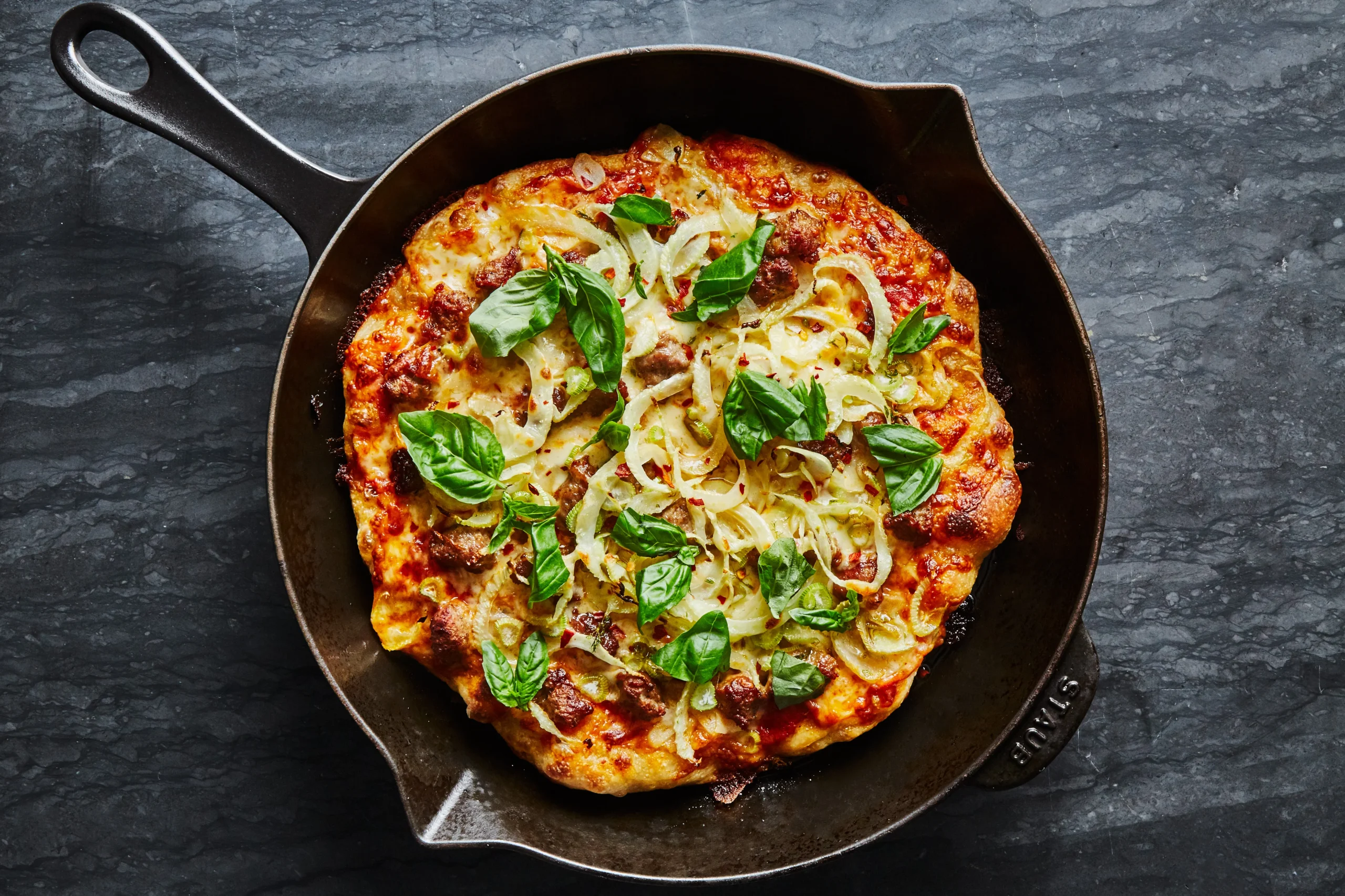 Hot Sausage Cast-Iron Skillet Pan Pizza: Crispy, Spicy, and Irresistibly Easy